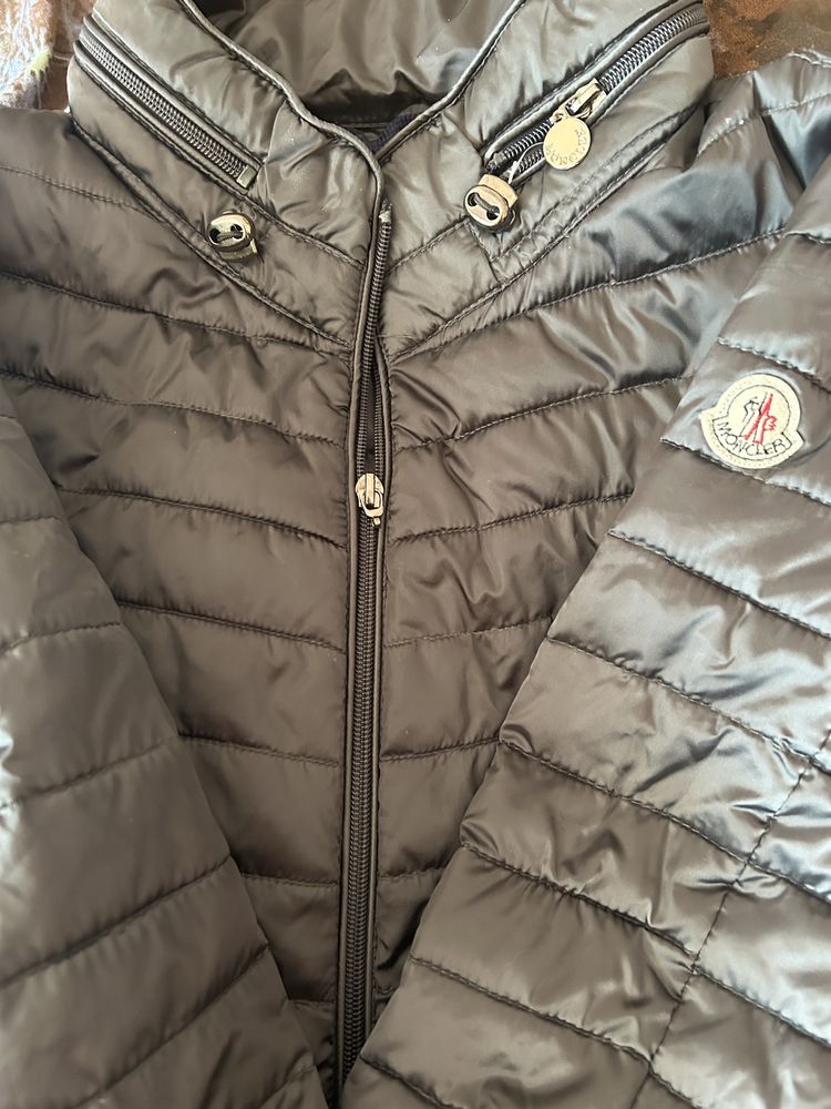 Geaca MONCLER argintie