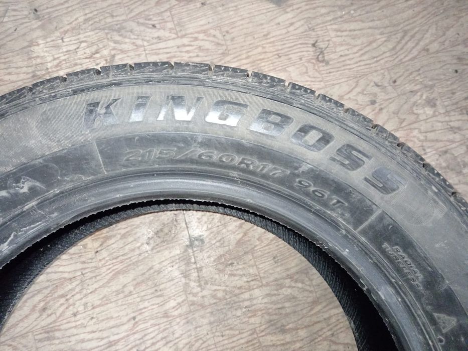 Продаю зимние шины 215/60 R17
Ездили всего одну зиму, в
