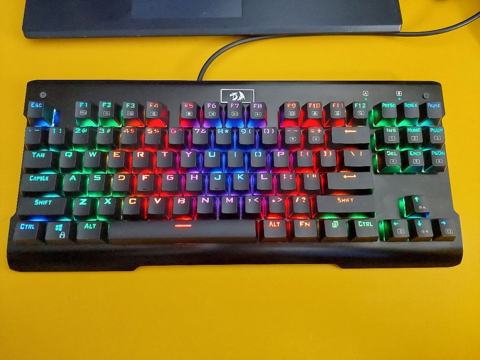 Tastatura mecanica gaming Redragon