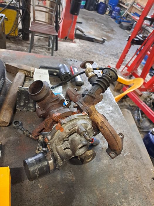 Турбо пежо 307 2.0 хди 90 к.с.    Без луфтове В перфектно техническо