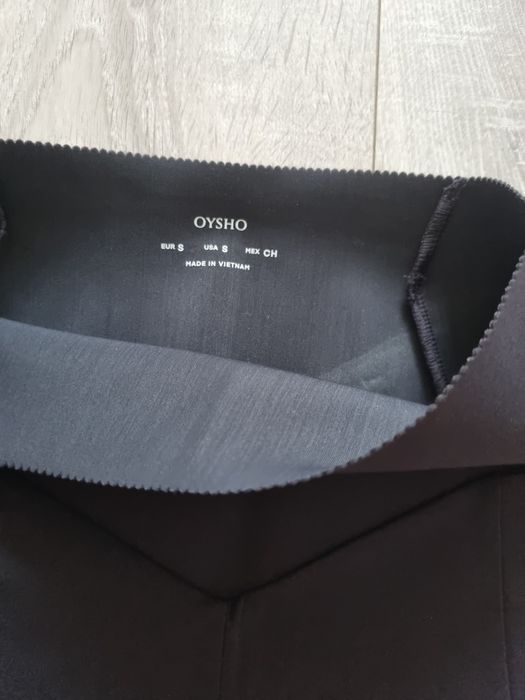 Pantaloni scurți modelatori Oysho