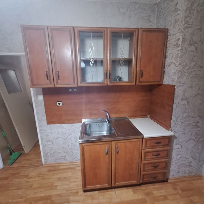 Продавам апартамент