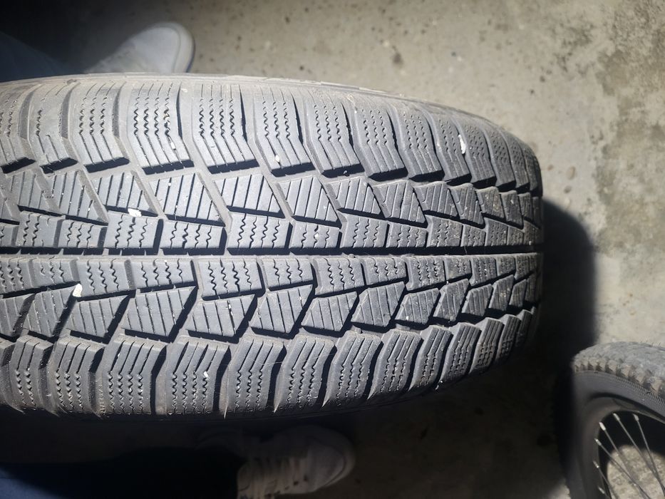 Jante cu cauciucuri noi de iarna Bmw