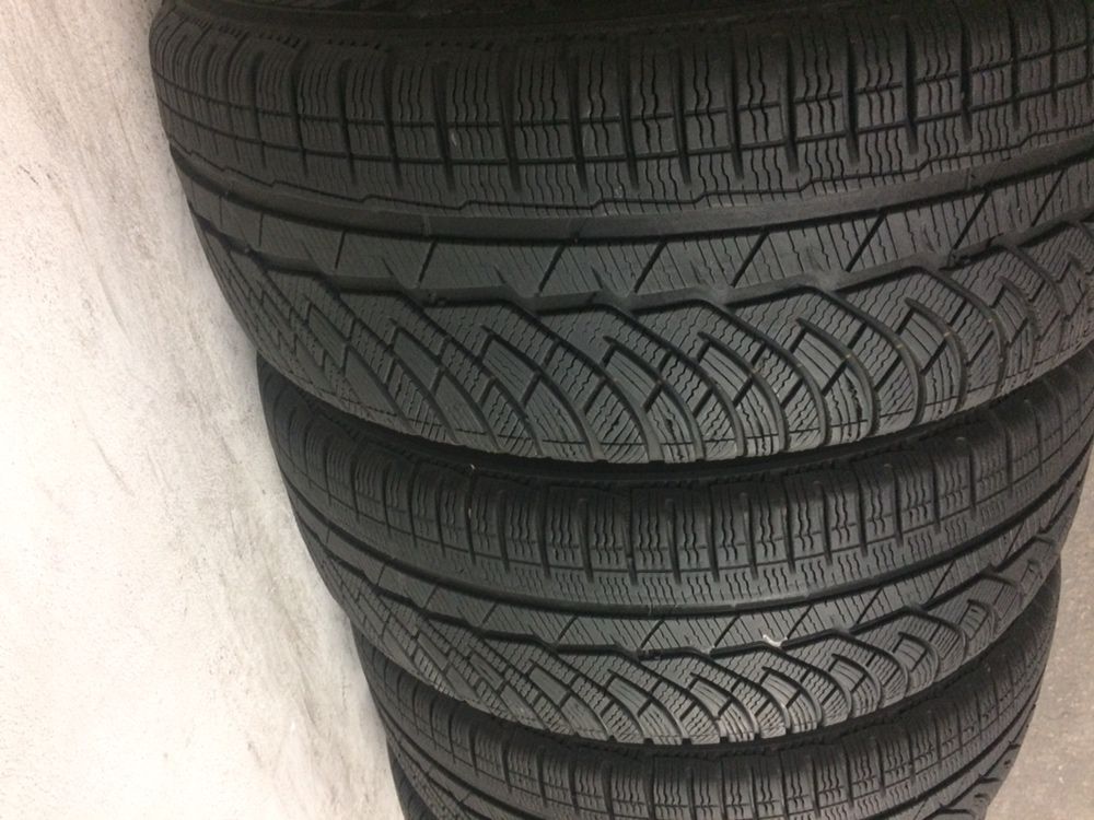 Anvelope iarna michelin 235/55/17