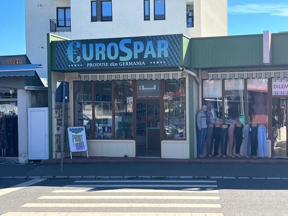 26 mp spatiu comercial pe str.  N. Golescu la trecere de pietoni