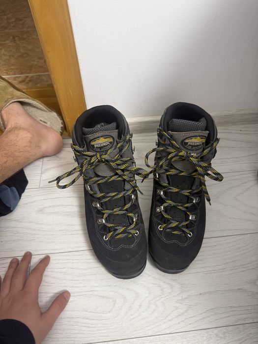 Bocanci Meindl air revolution gtx vibram original barbati