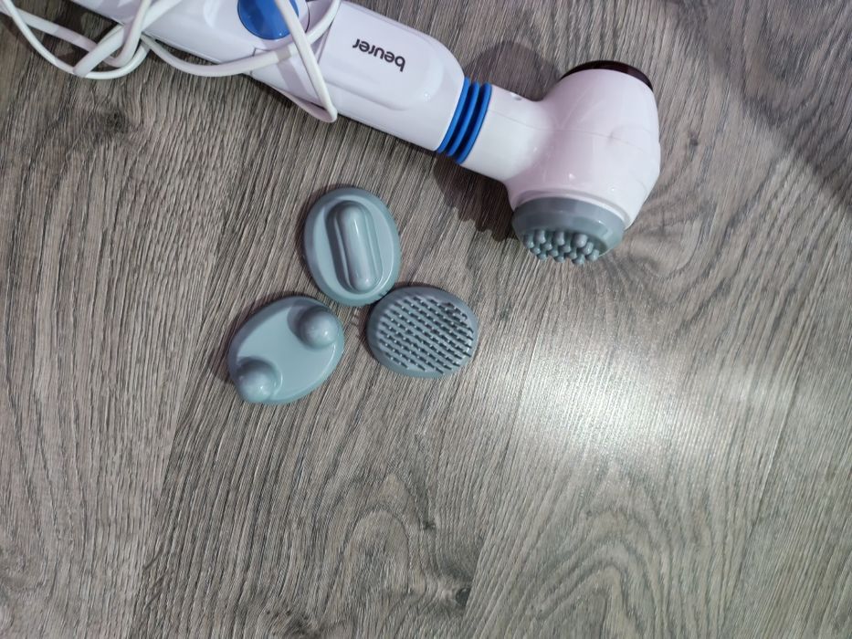 Aparat de masaj BEURER