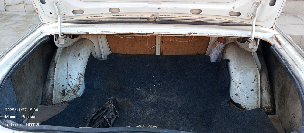 Москвич сотилади 412