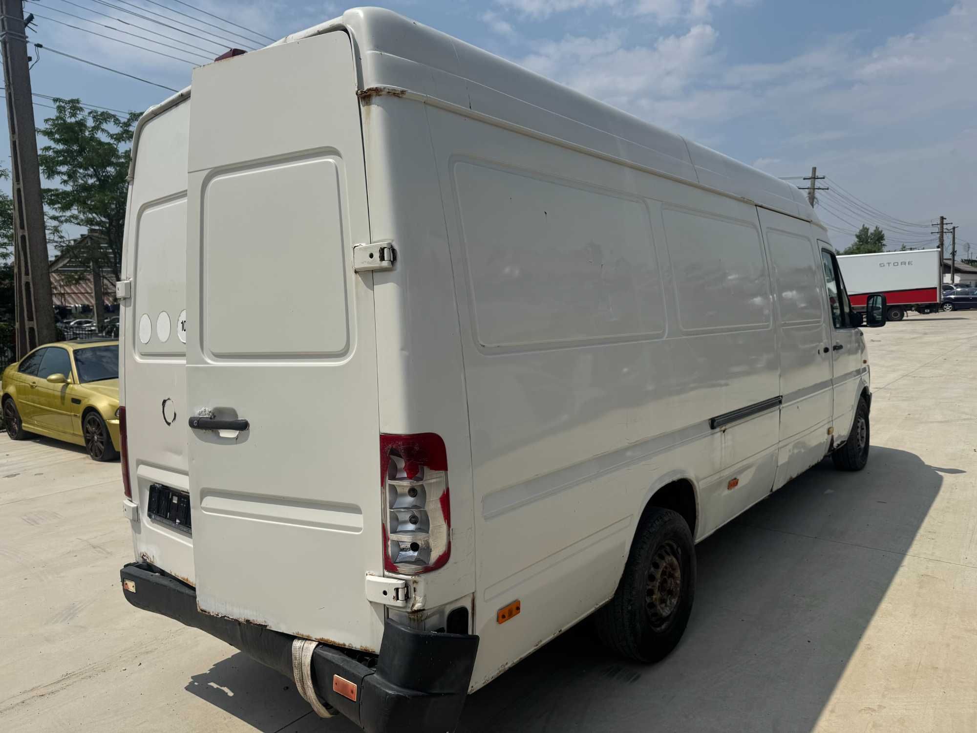 Dezmembrez Volkswagen LT 35 2.5 TDI