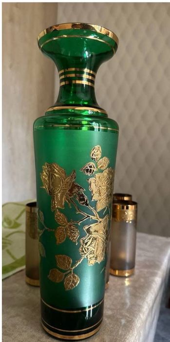 Ваза.Богемия.Высота:35 см.Цена:100$