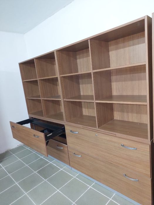 Шкаф офисный новый