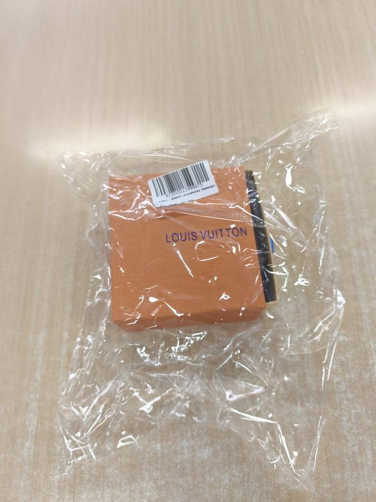 Колан Luis Vuitton