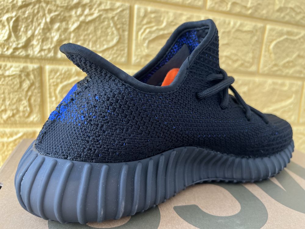 36-45 Yeezy 350 V2 Dazzling Blue