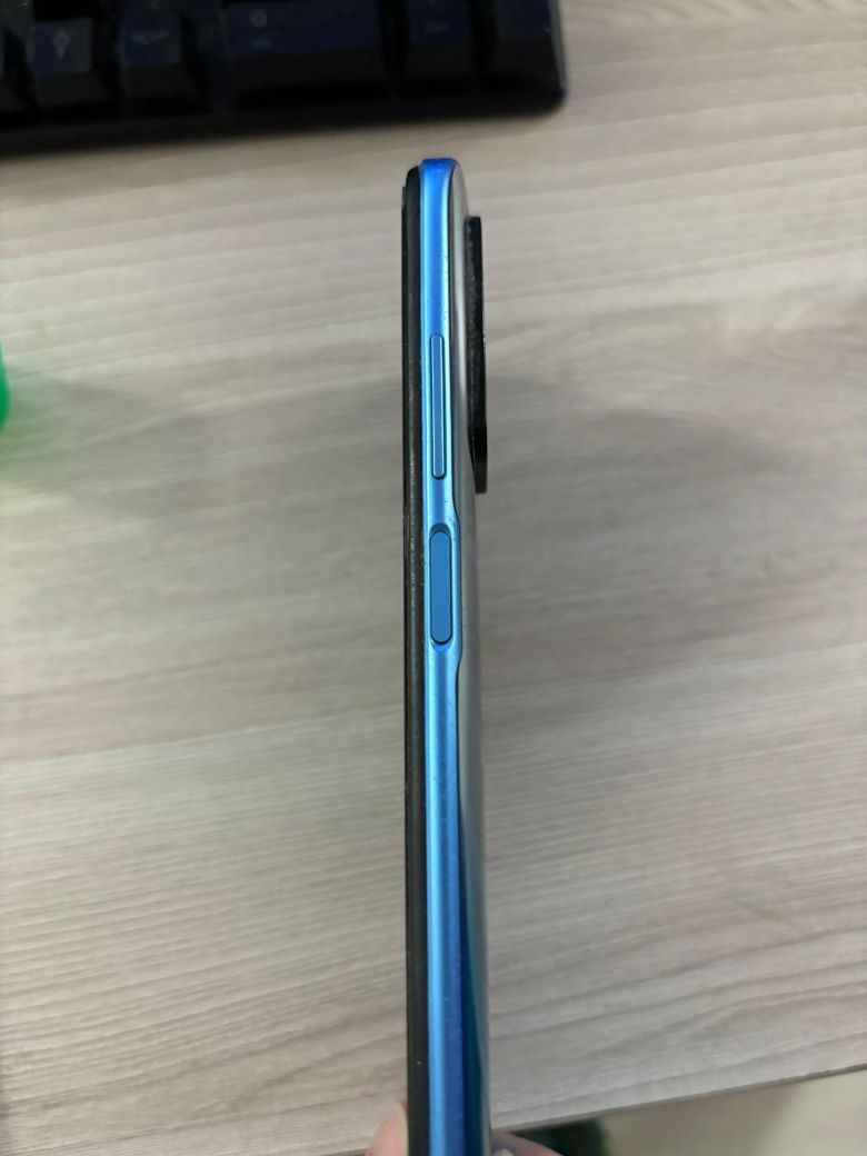 Продам Redmi 10 2022  не дорого