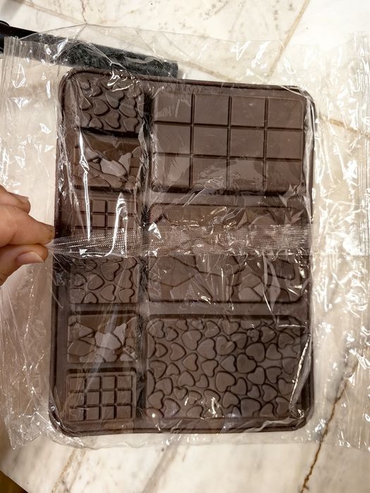 Молд за шоколадови изделия