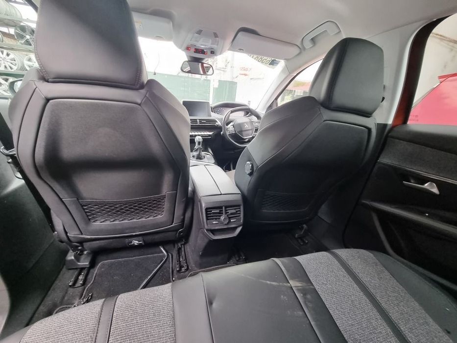 Interior complet Peugeot 3008 II 2016 - 2020 SUV 4 Usi (1316)