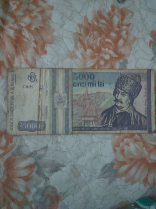 Vând bancnota 5000 lei din martie 1993 seria c 0018 nr.027411