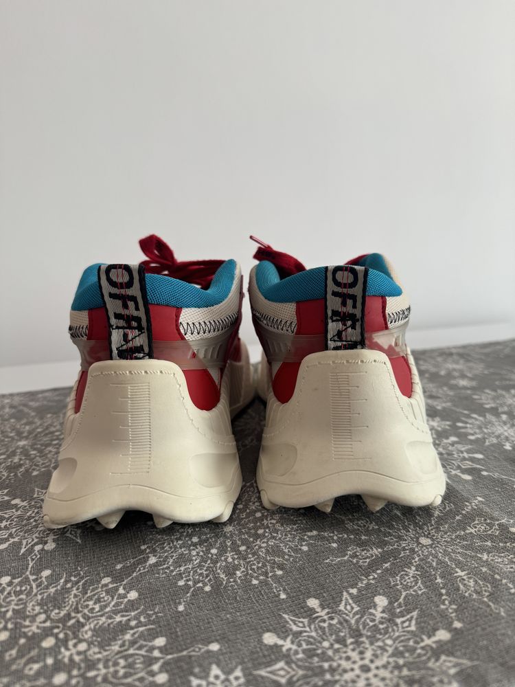 Adidasi  off ODSY-1000 low trainer