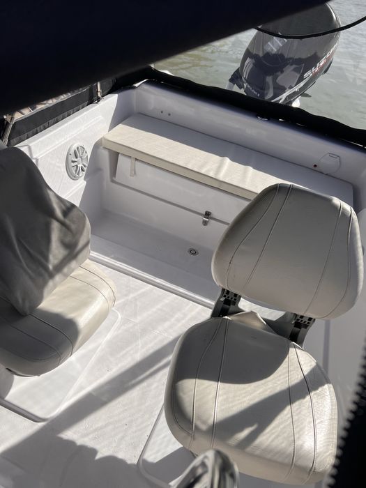 Vand barca Forward 5.50+motor Suzuki 115