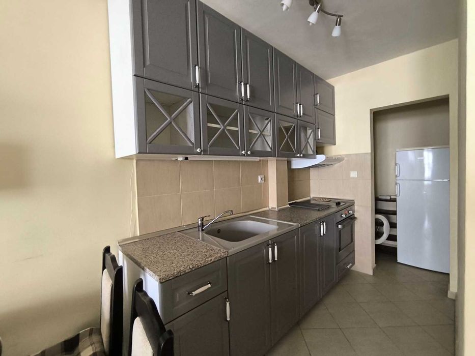 Двустаен нов апартамент, кв.Левски, Вива, срещу Била, до ТУ