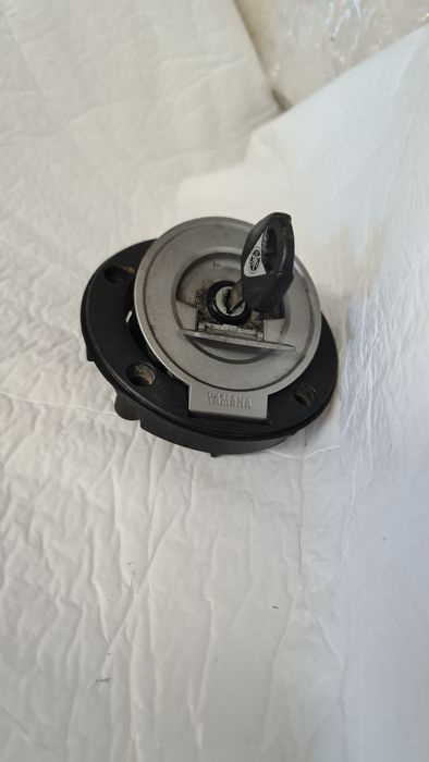 Sa pilot  pasager Yamaha R6 2003 2005 buson rezervor cheie 2006