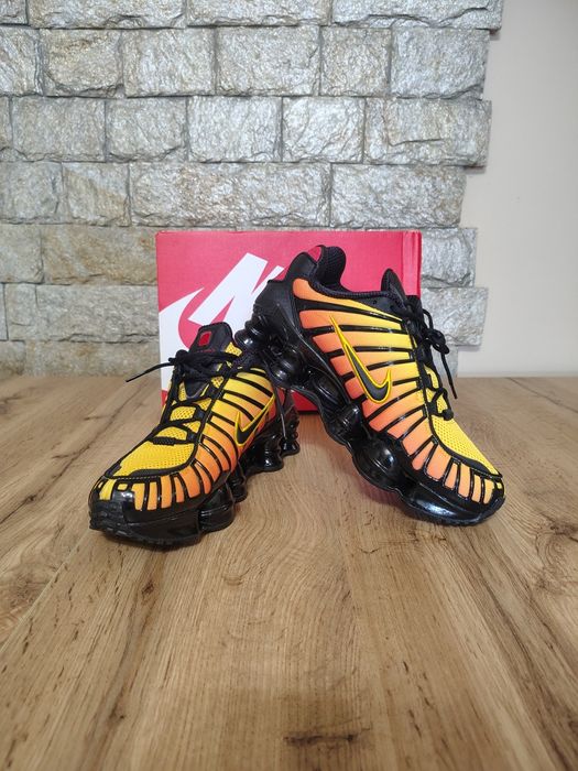 Маратонки Nike Shox