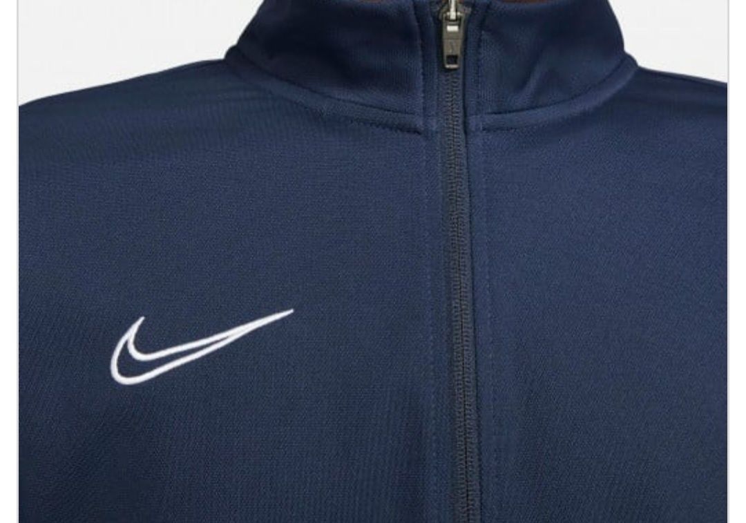 Нов мъжки екип nike и нов ватиран мъжки екип donnay