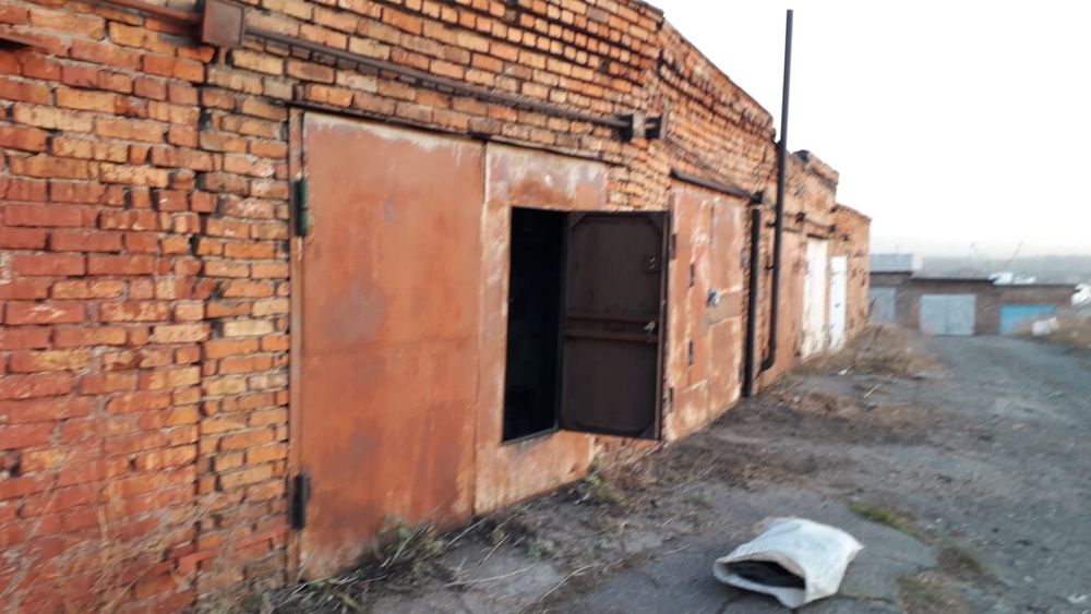Продам гараж УК вокзал