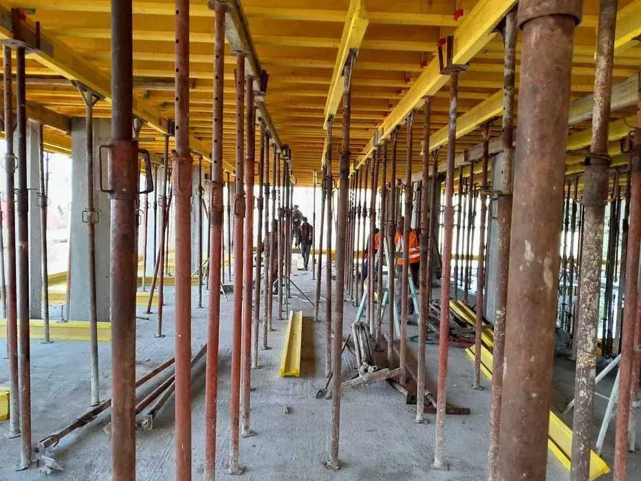 Inchiriere Cofraje pentru placa, cofraje tip doka