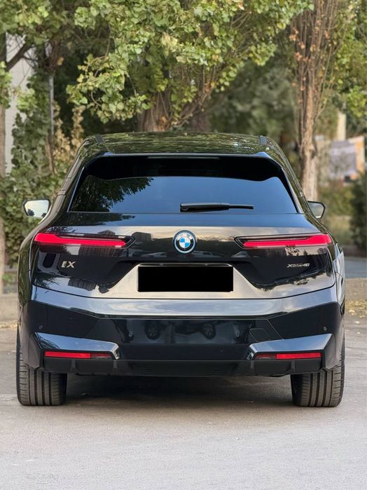 В продаже ! BMW IX xDrive40