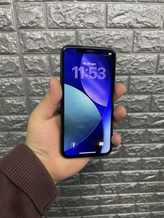 Iphone 11 pro srochniy sotiladi