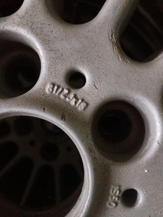 Vând sau schimb jante BMW seria 3 R18 style 32