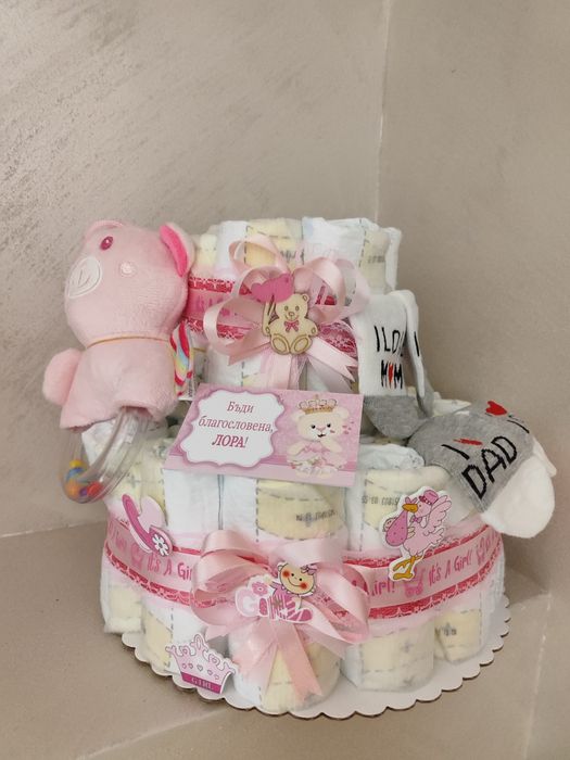 Торта с памперси "Pampers premium care2"