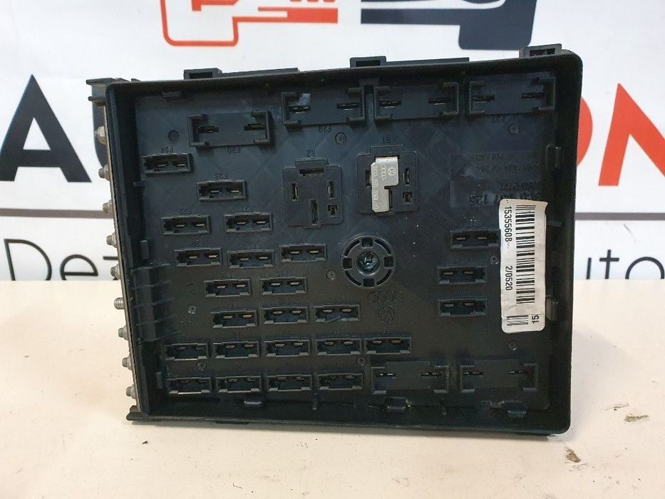 Panou sigurante motor  VOLKSWAGEN PASSAT 3C2 2005 - 2010 1.9 TDI BKC, BLS, BXE 3C0957125