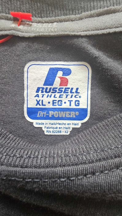 Tricou gri Russell Athletic nou cu eticheta mărimea XL