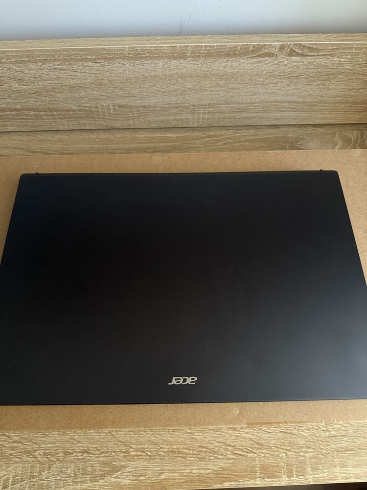 Acer Aspire 7 A715-76G-54E7