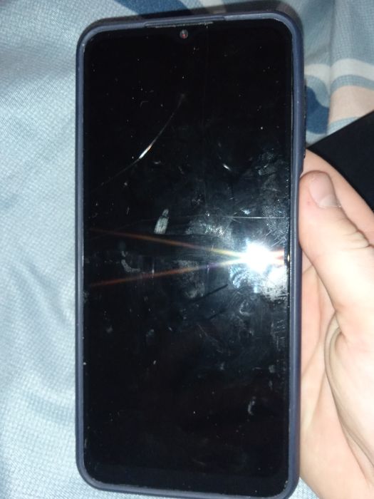 Телефоны продам.