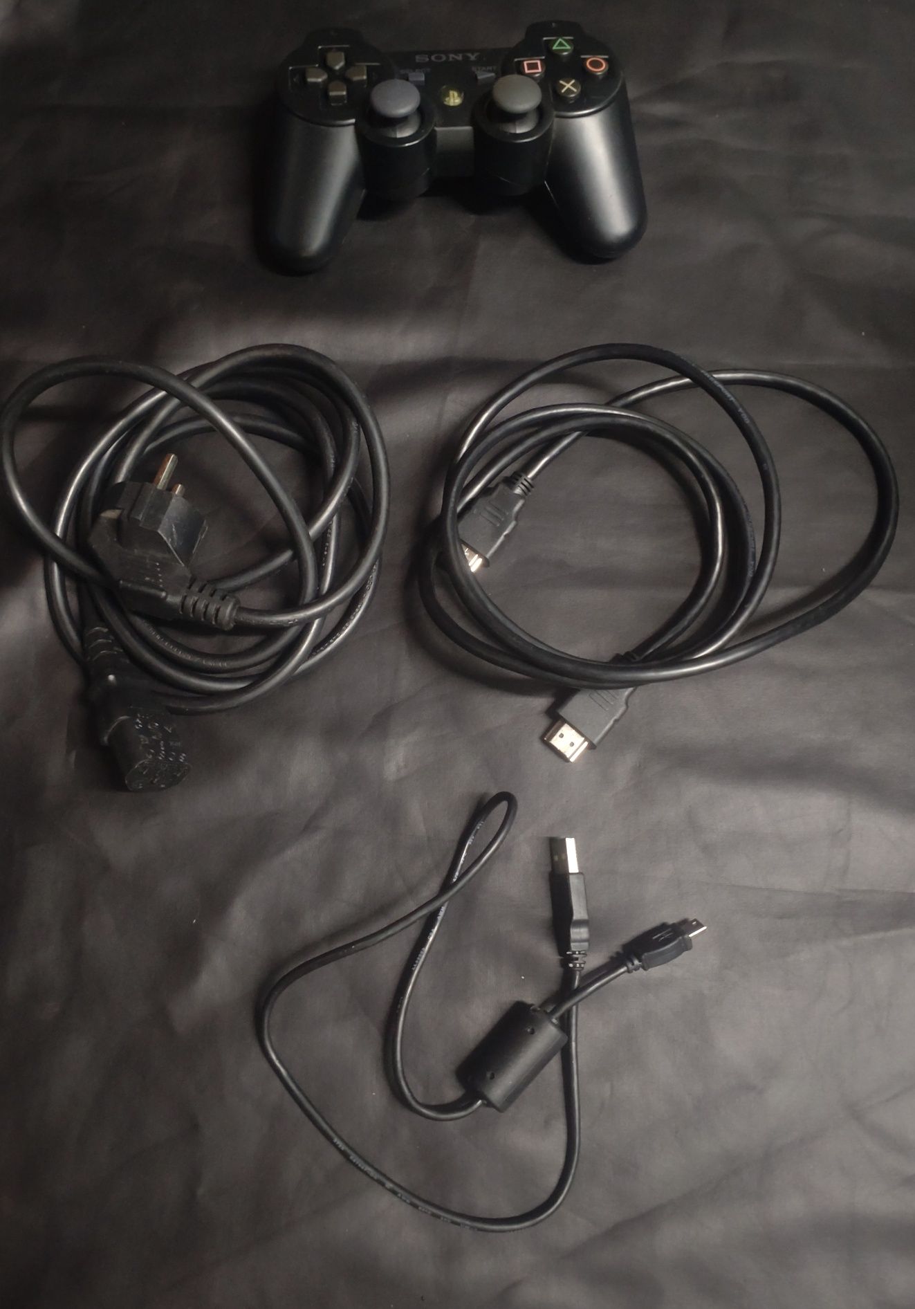 Consolă Sony PlayStation 3 fat sigilată nemodată telecomandă 4 jocuri