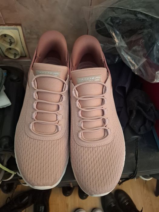 Skechers mărimea 39