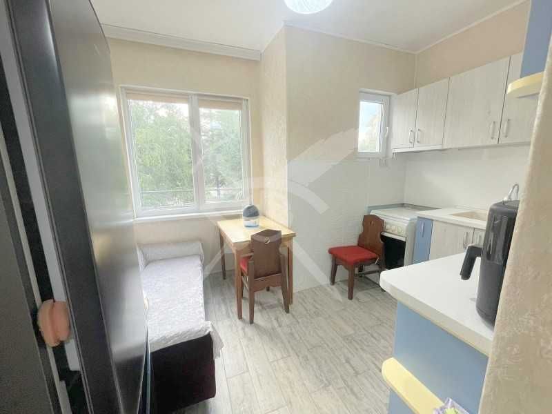 Продава се Къща в Айтос - 250 кв.м за 1188 €/кв.м - Снимка #4