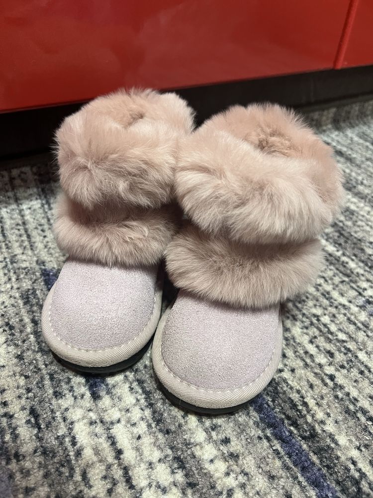 Продам зимнюю обувь