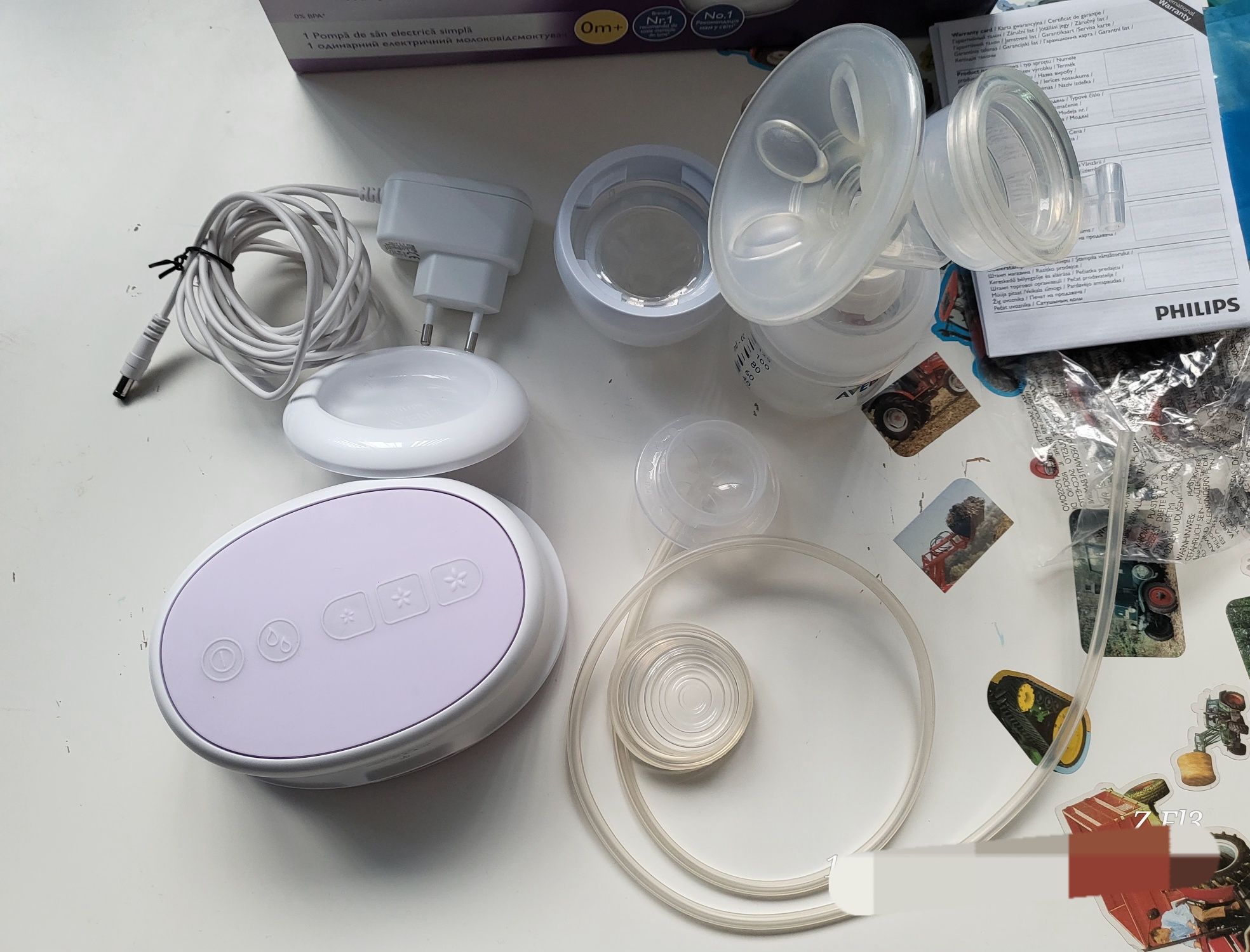 Електрическа помпа за изцеждане Phillips Avent Comfort + подаръци