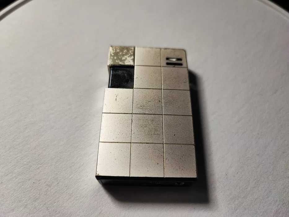 Lot vintage de 8 brichete 2