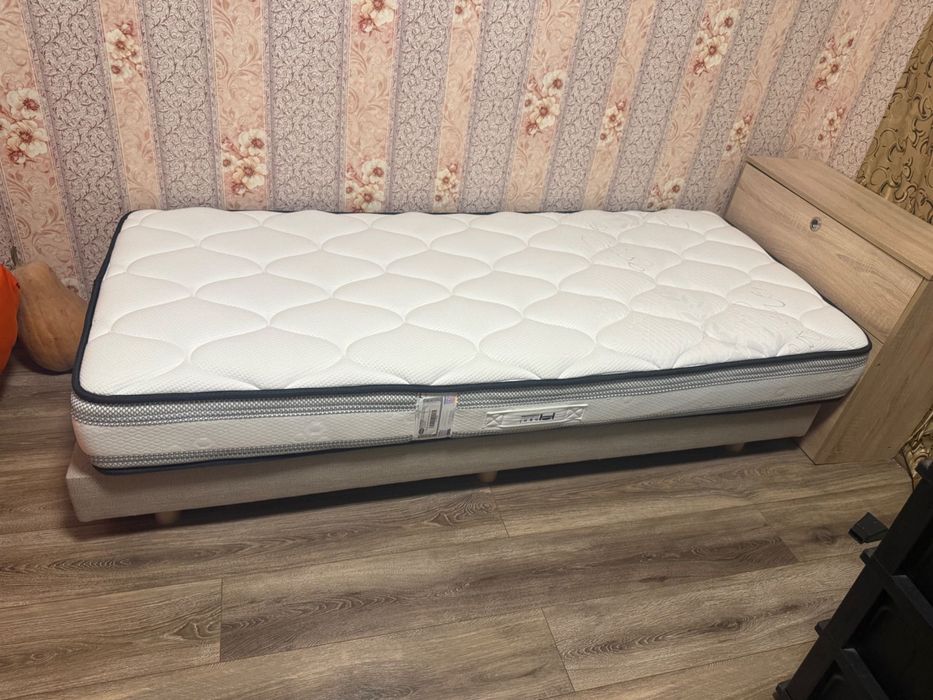 Хотелни легла 2-броя