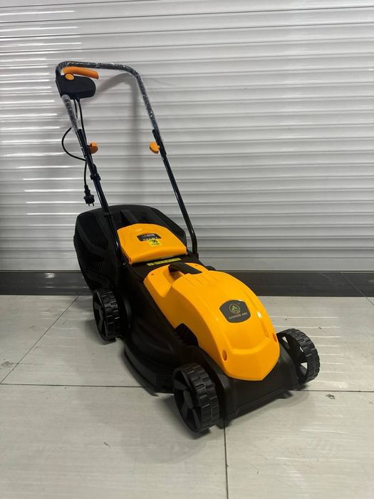 Электрический Газонокосилка