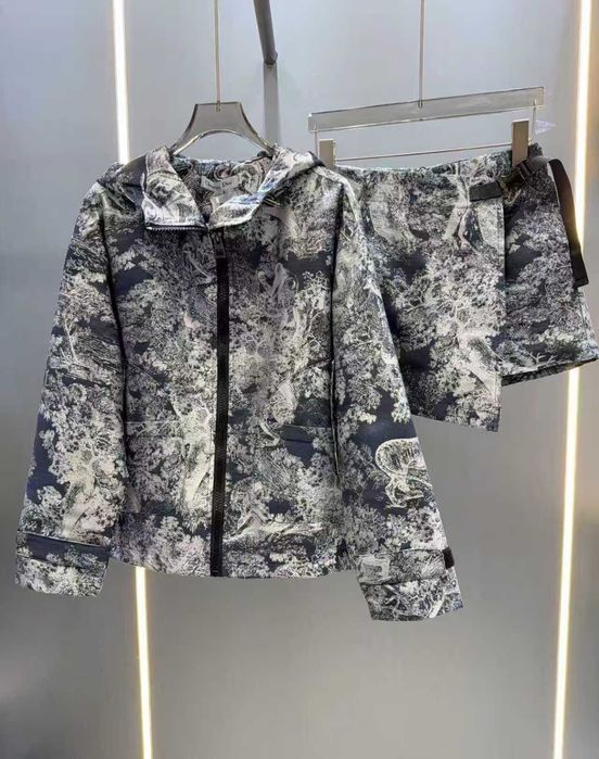 Комплект на Dior