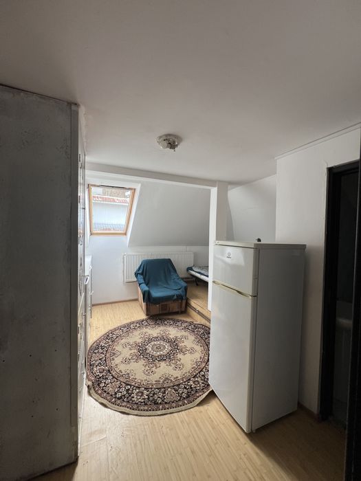 Garsoniera de inchiriat