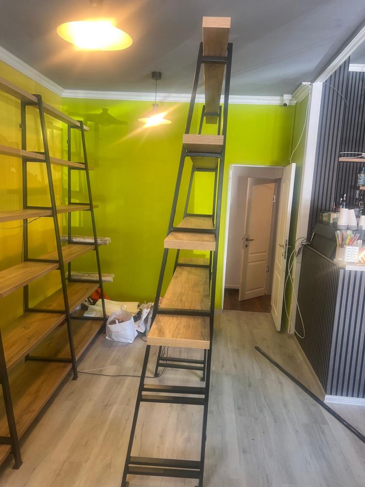 Masina gheata  + mobilier (cafenea)