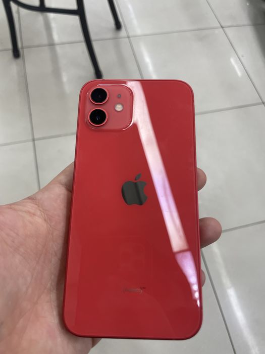 Продаю iphone 12