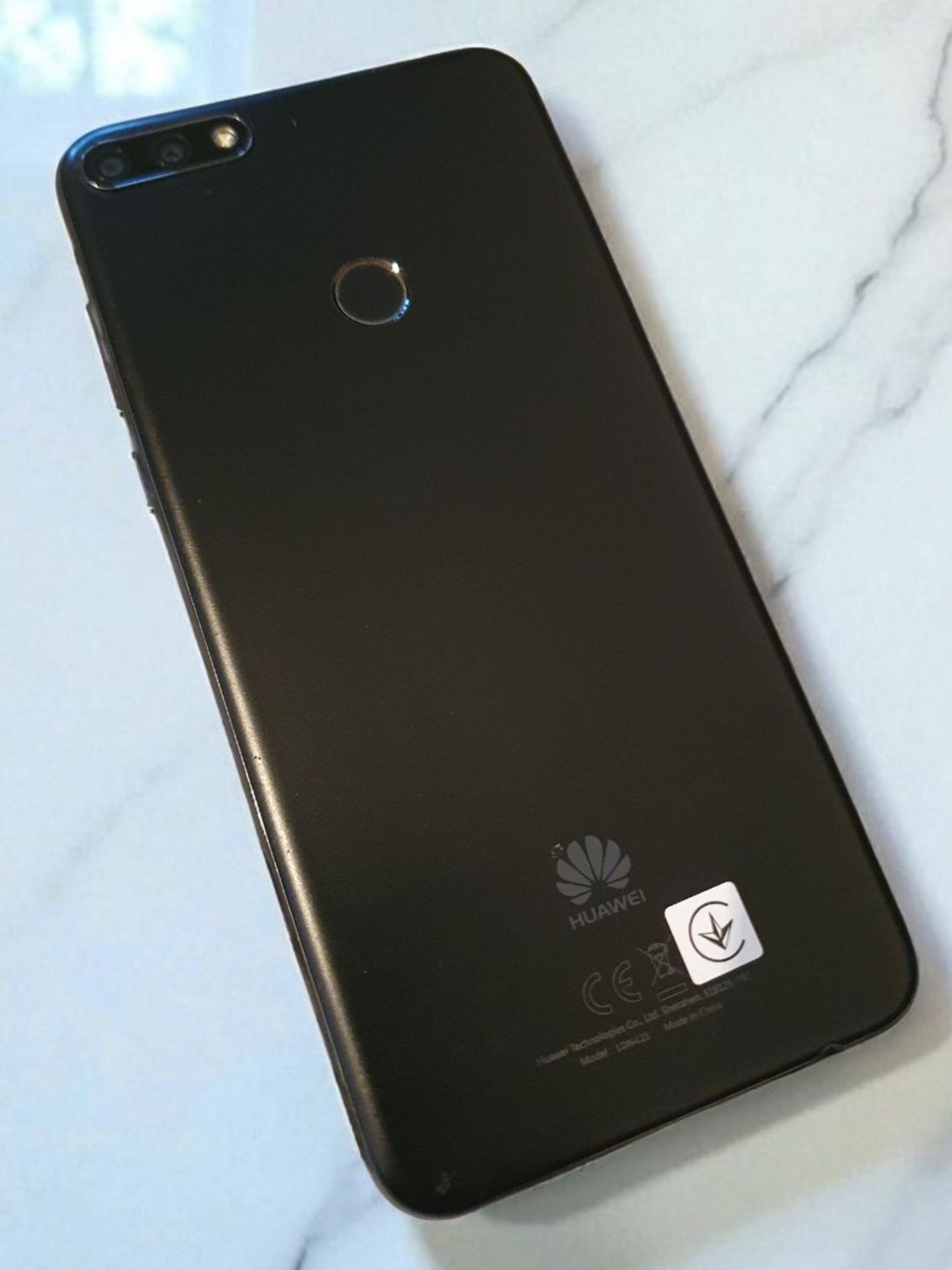 Huawei Y7 Prime - 5.99 INCH - 32 GB - DUAL SIM !